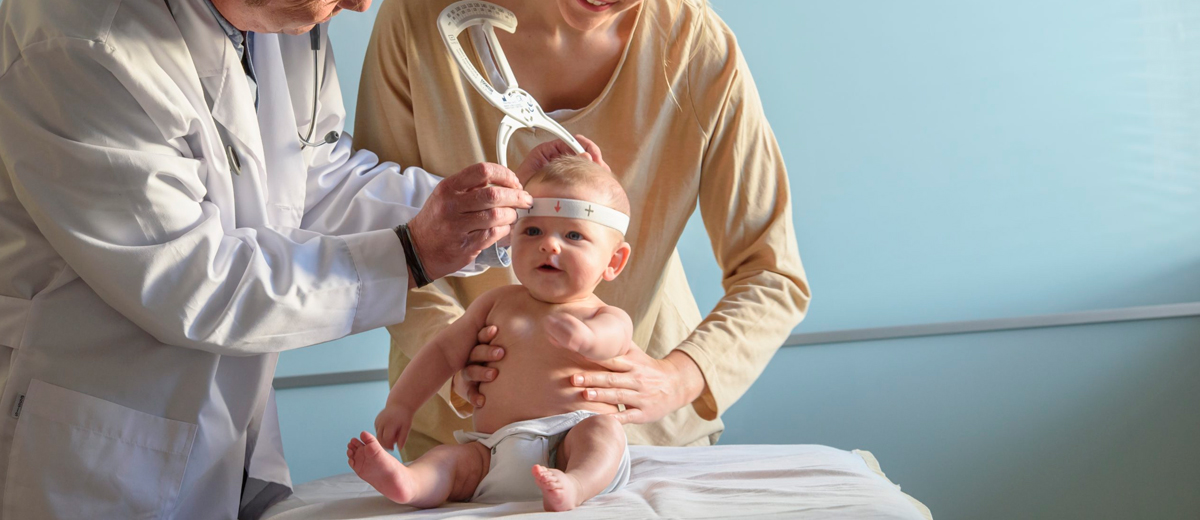 Almohada de bebé para prevenir o corregir plagiocefalia - Las
