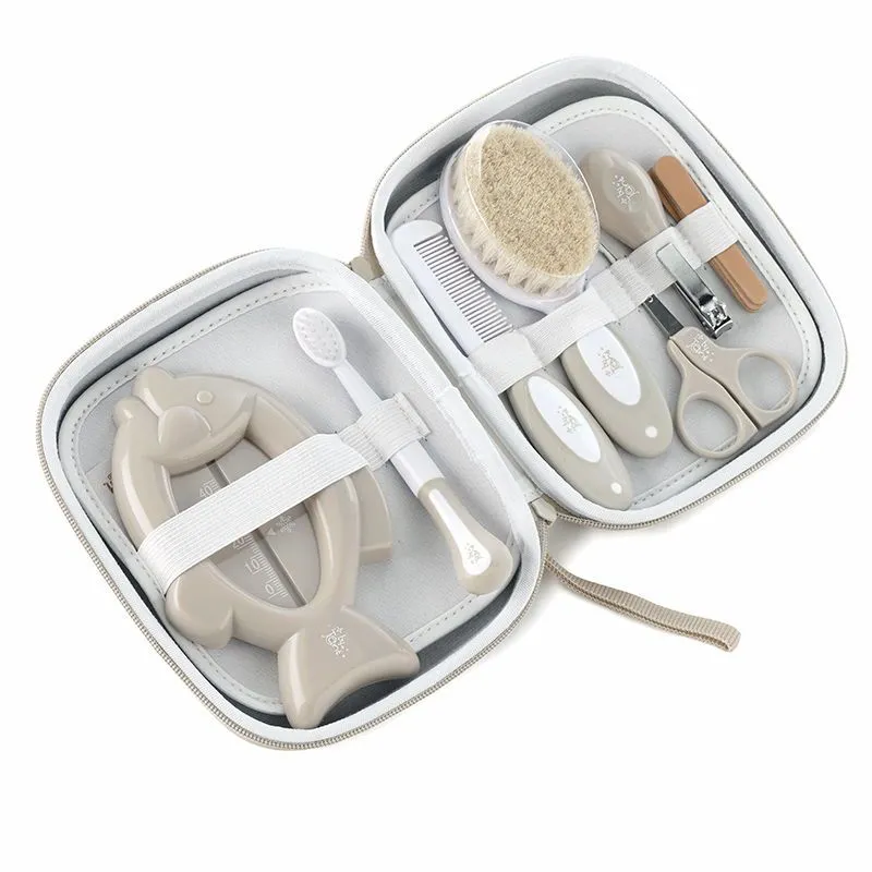 set-neceser-de-higiene-para-bebe-sand