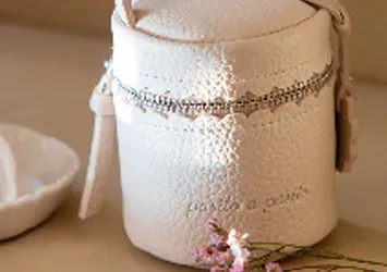 Portabiberones y Portachupetes